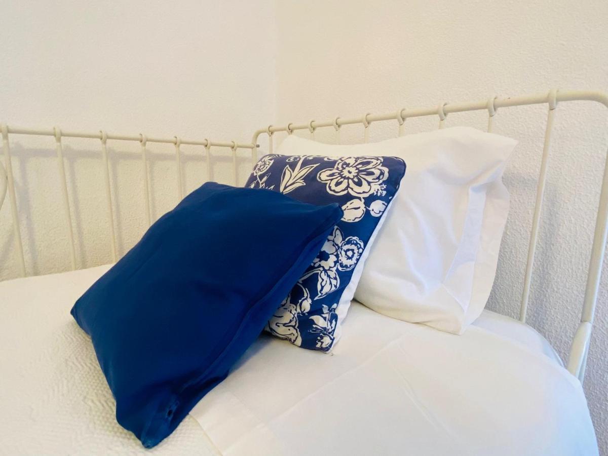 Avis Guesthouse เอโวรา ภายนอก รูปภาพ