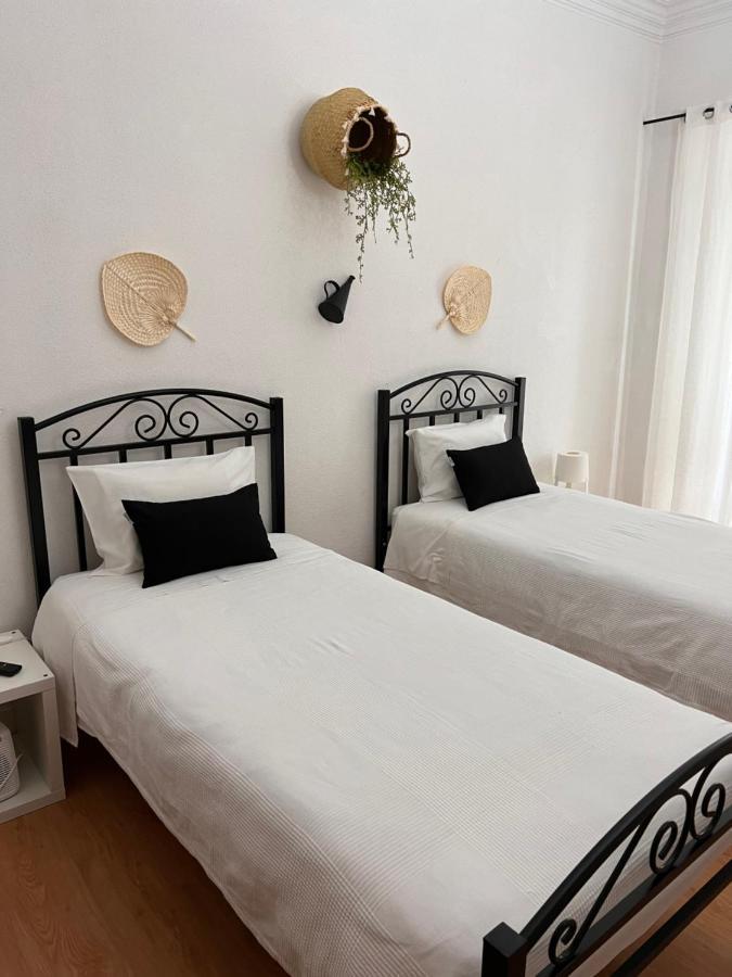 Avis Guesthouse เอโวรา ภายนอก รูปภาพ