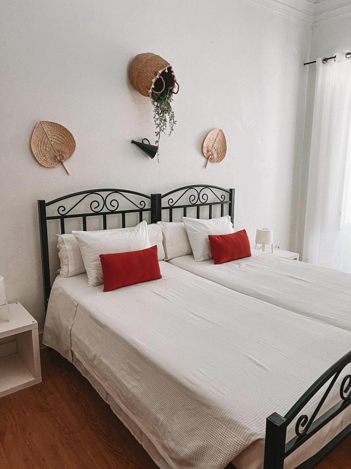 Avis Guesthouse เอโวรา ภายนอก รูปภาพ